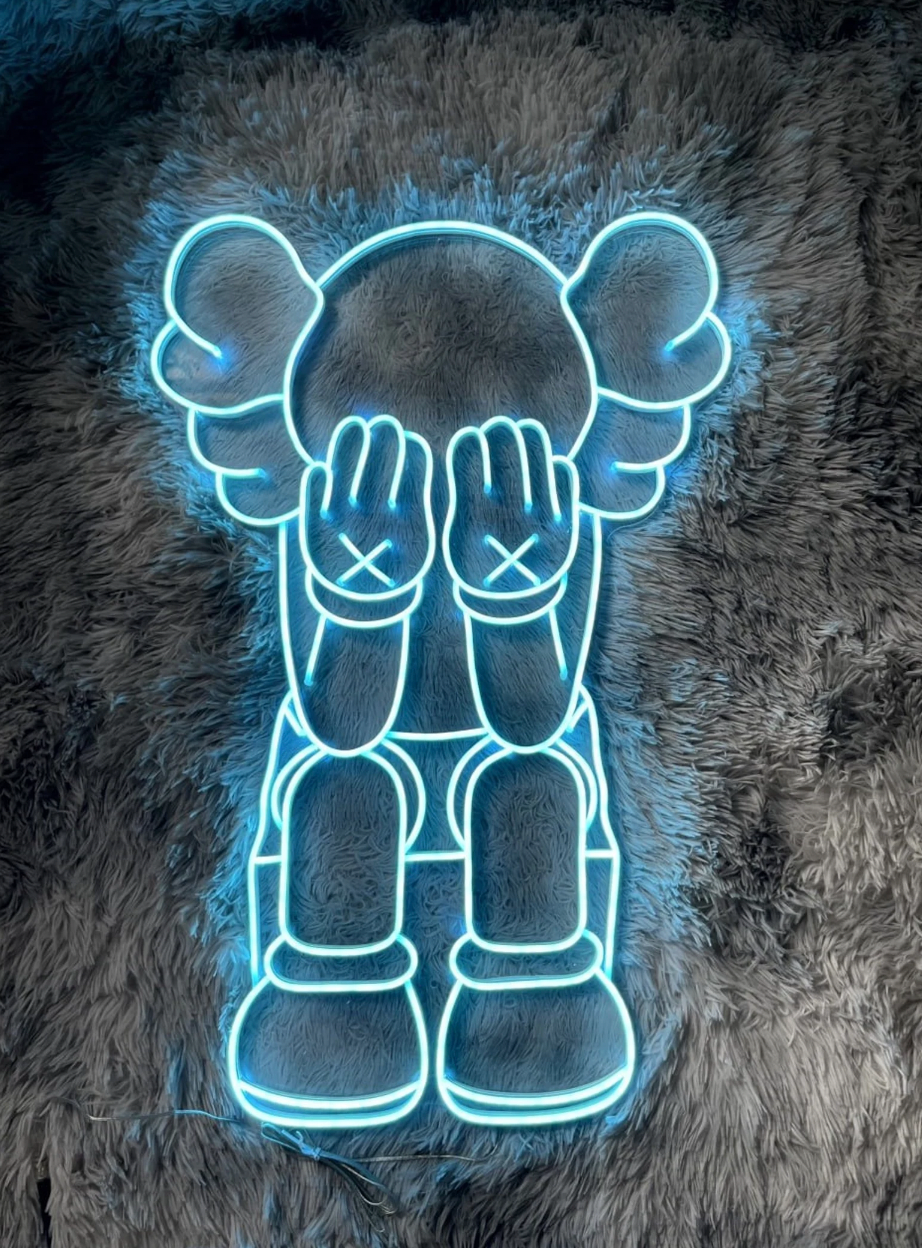 KAWS 4