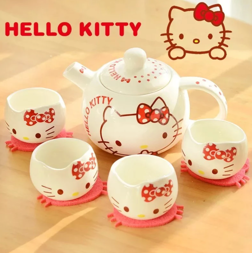 Hello Kitty Ceramics Tea Set