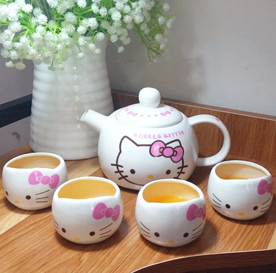 Hello kitty hot sale porcelain tea set